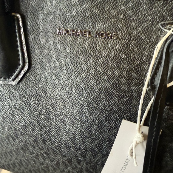 MICHAEL KORS STUDIO Mercer Tote Black/Grey - Picture 4 of 16
